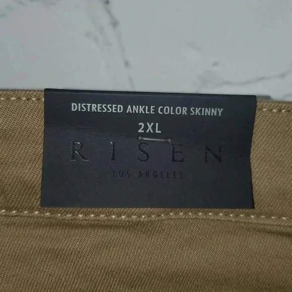 Risen Distressed Cuffed Ankle Skinny Jeans Size 2XL NWT - Picture 8 of 15